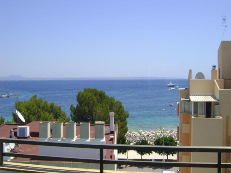 Marina Apartamentos Palmanova Exteriör bild