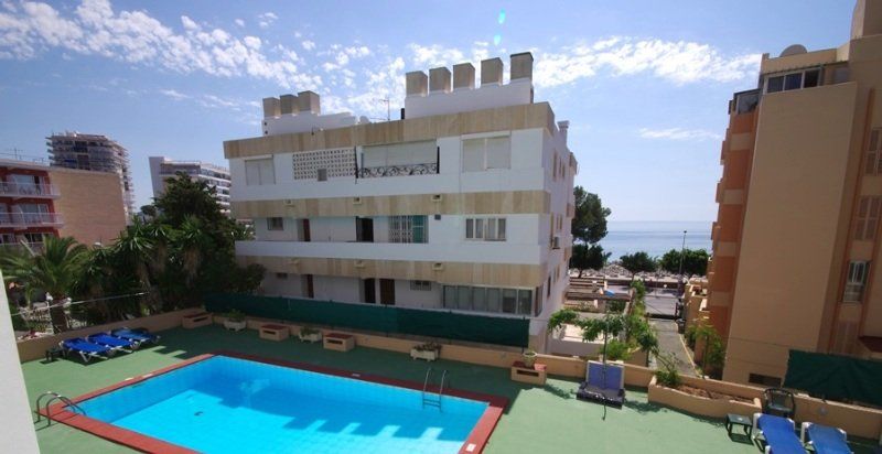 Marina Apartamentos Palmanova Exteriör bild
