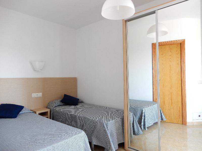 Marina Apartamentos Palmanova Exteriör bild