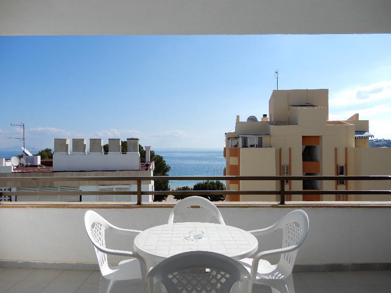 Marina Apartamentos Palmanova Exteriör bild